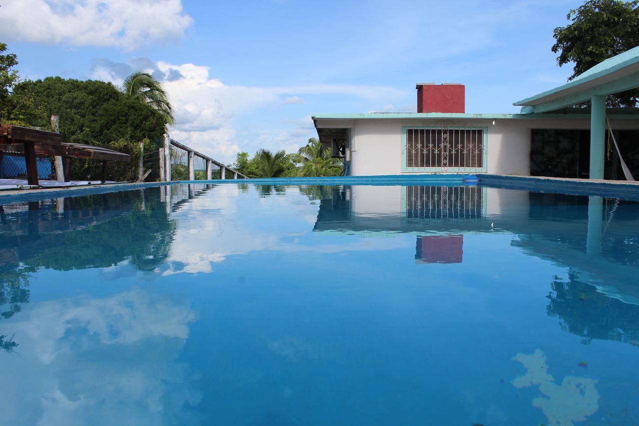 Hôtel Casa Maya Blue à Bacalar Extérieur photo
